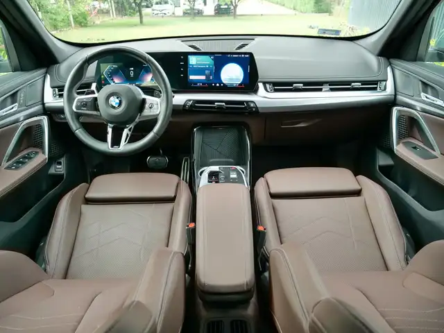 BMW X1 view 12