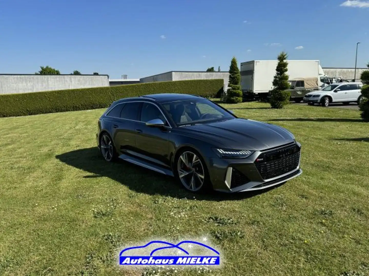 Audi RS6 Avant HUD PANO STANDHZ B&O 05/28 Garantie Navi Grau - 2