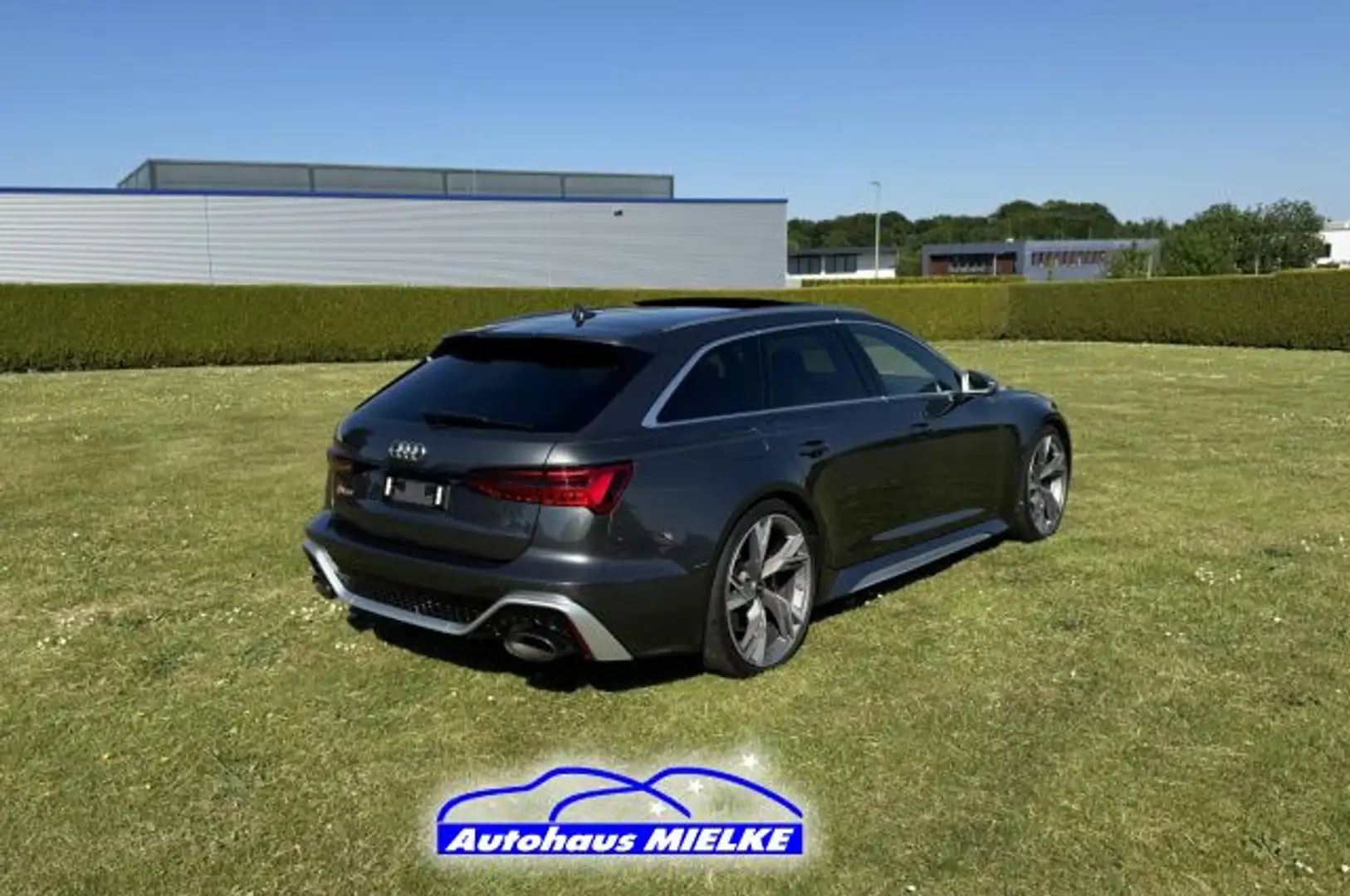 Audi RS6 Avant HUD PANO STANDHZ B&O 05/28 Garantie Navi Grau - 1