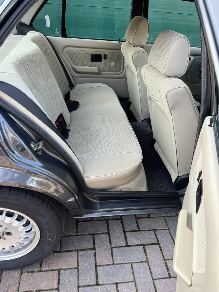 BMW 320i 4p, foto 6