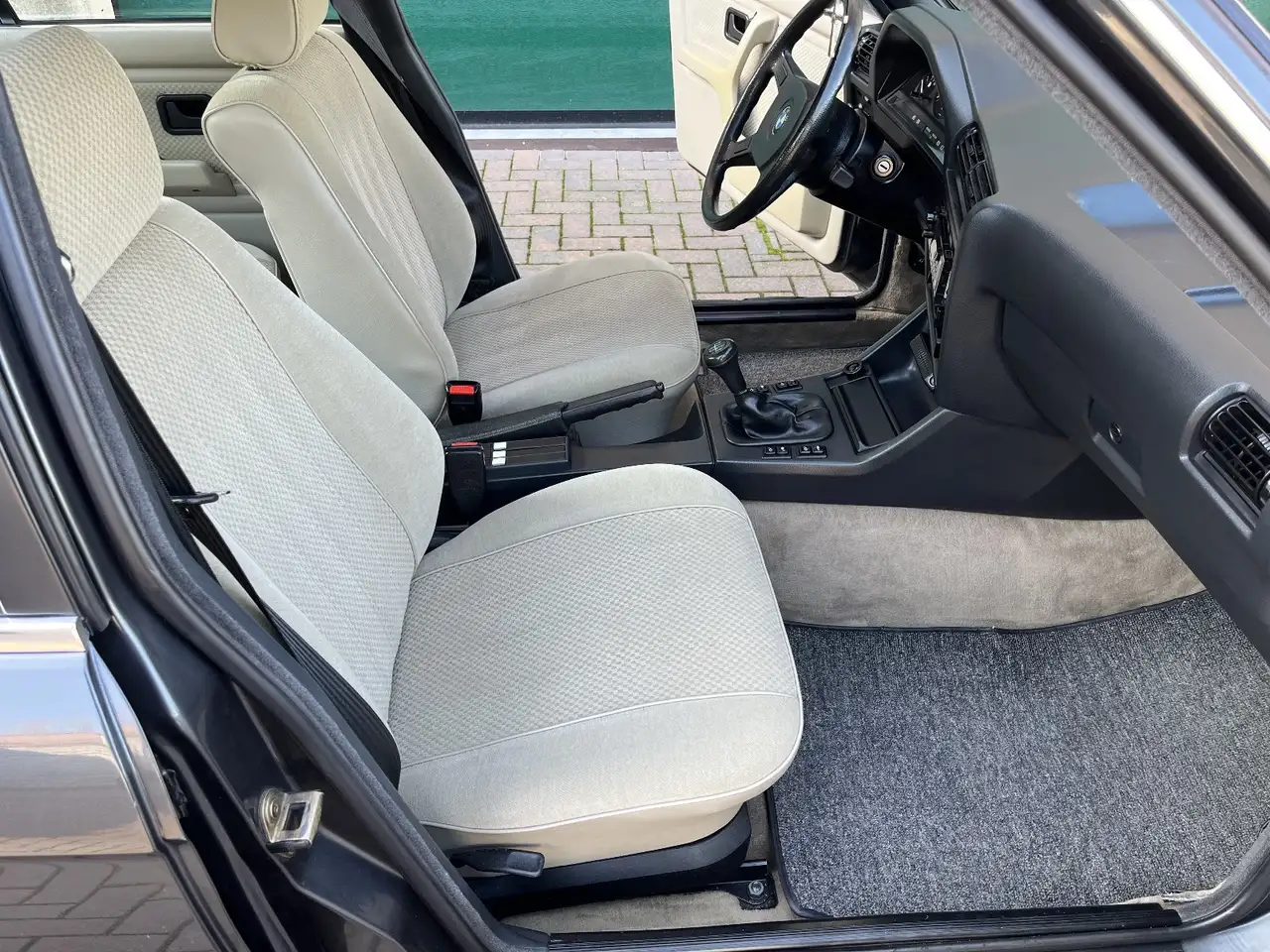 BMW 320i 4p, foto 12