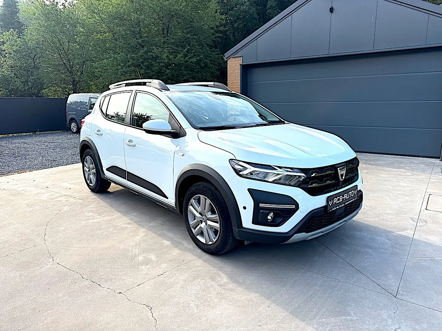 Dacia Sandero Stepway Automaat / Camera / DAB / Lane assist Білий - 2
