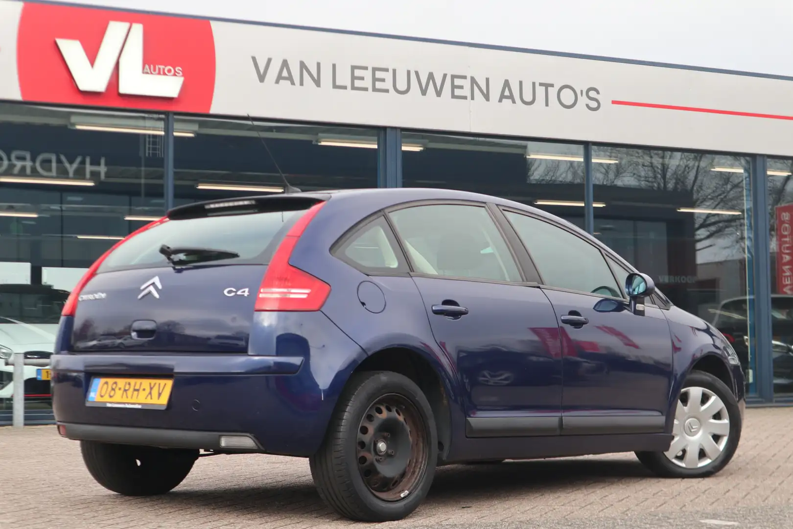 Citroen C4 1.6-16V Ligne Ambiance | Clima | Cruise | Radio CD Blauw - 2
