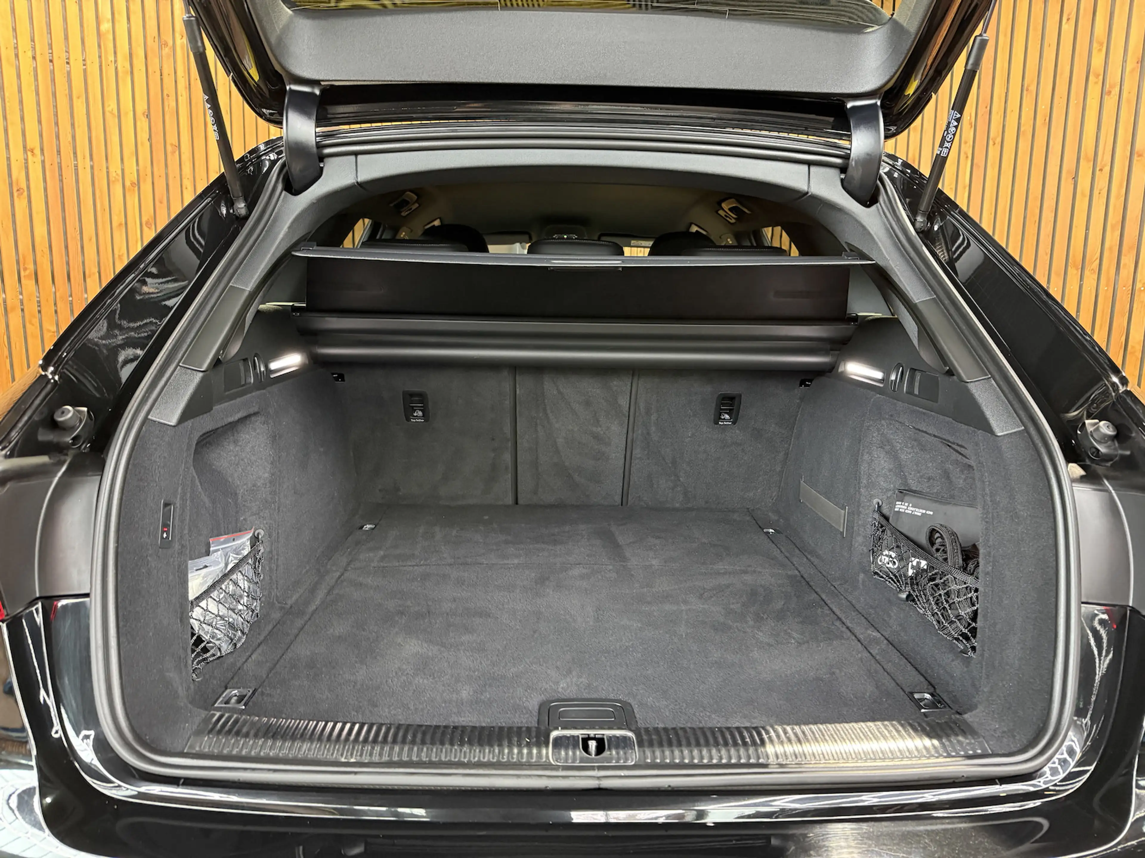 Audi A4 allroad 40TDI qu. Aut. Navi*LED*Leder*Kam*AHK — photo 8