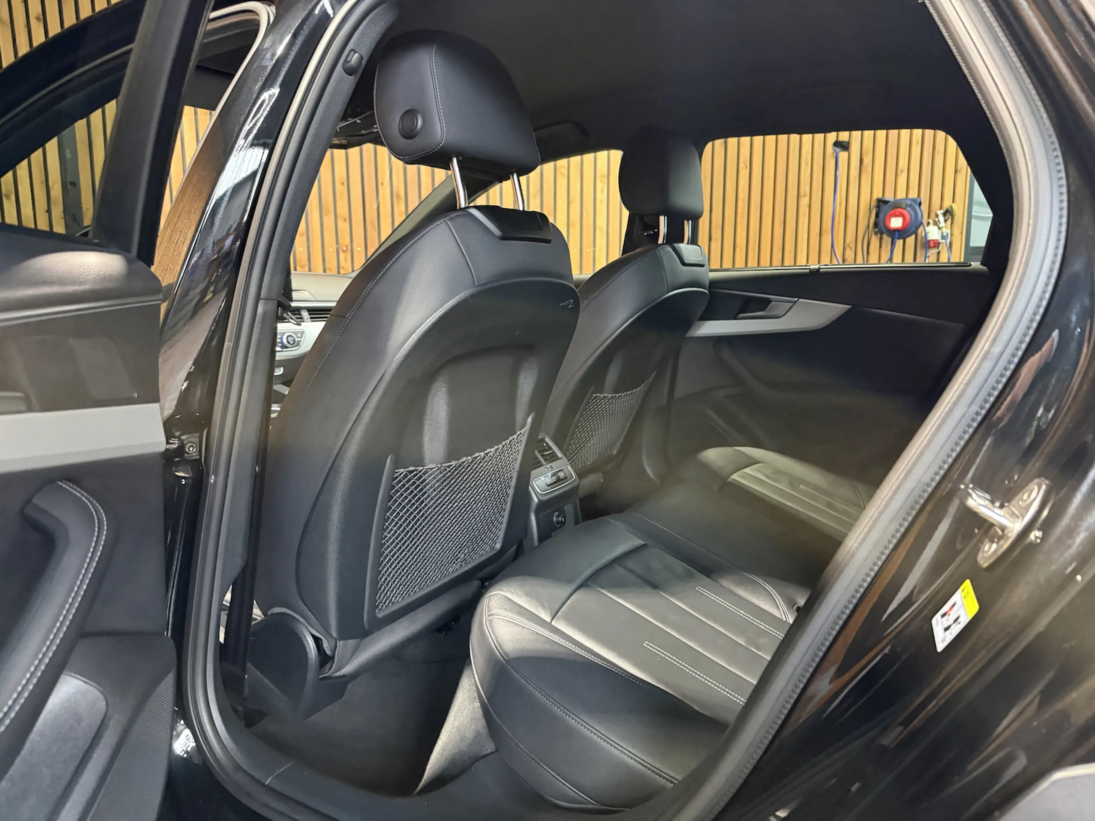 Audi A4 allroad 40TDI qu. Aut. Navi*LED*Leder*Kam*AHK — photo 15