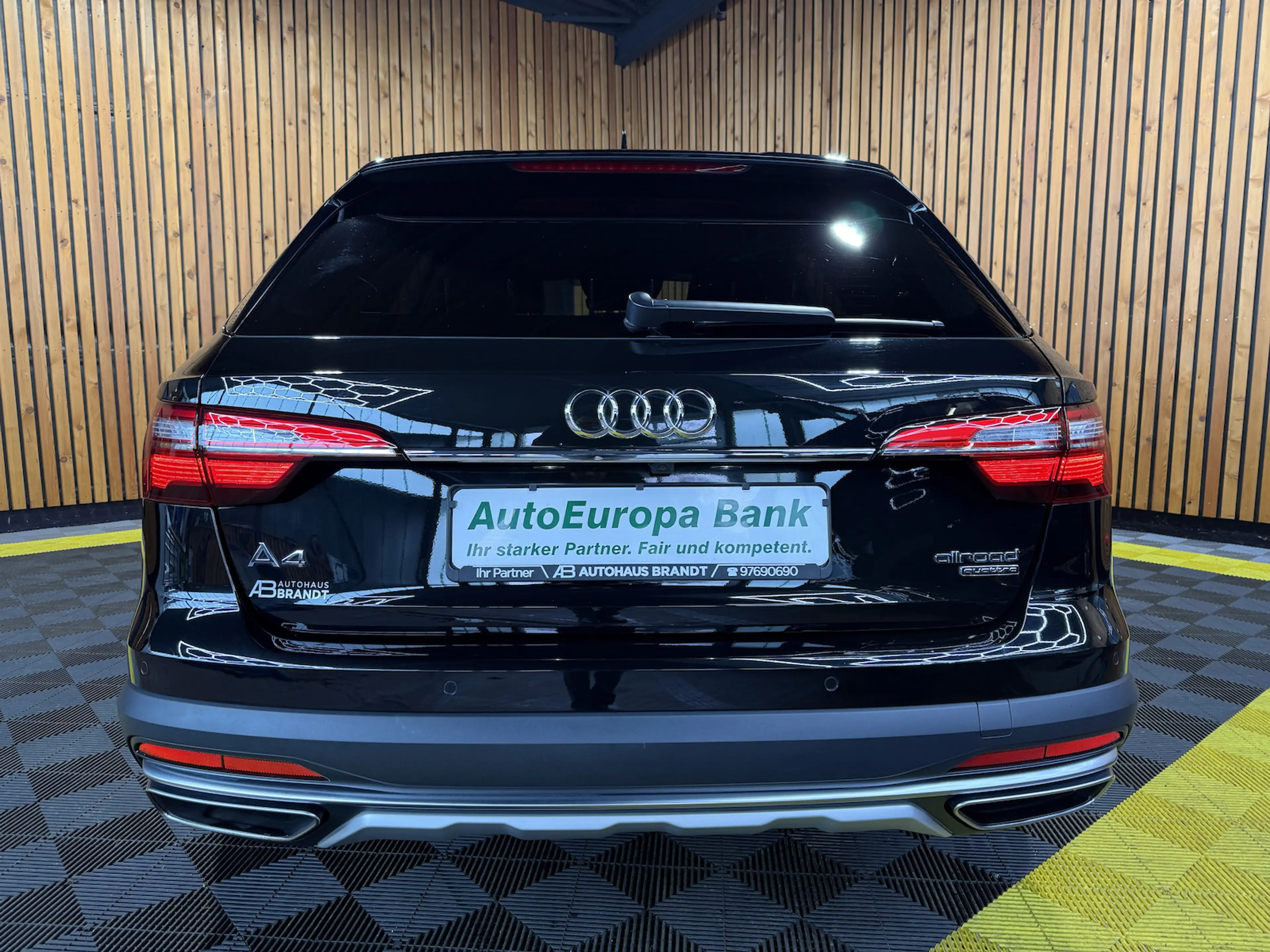 Audi A4 allroad 40TDI qu. Aut. Navi*LED*Leder*Kam*AHK — photo 6