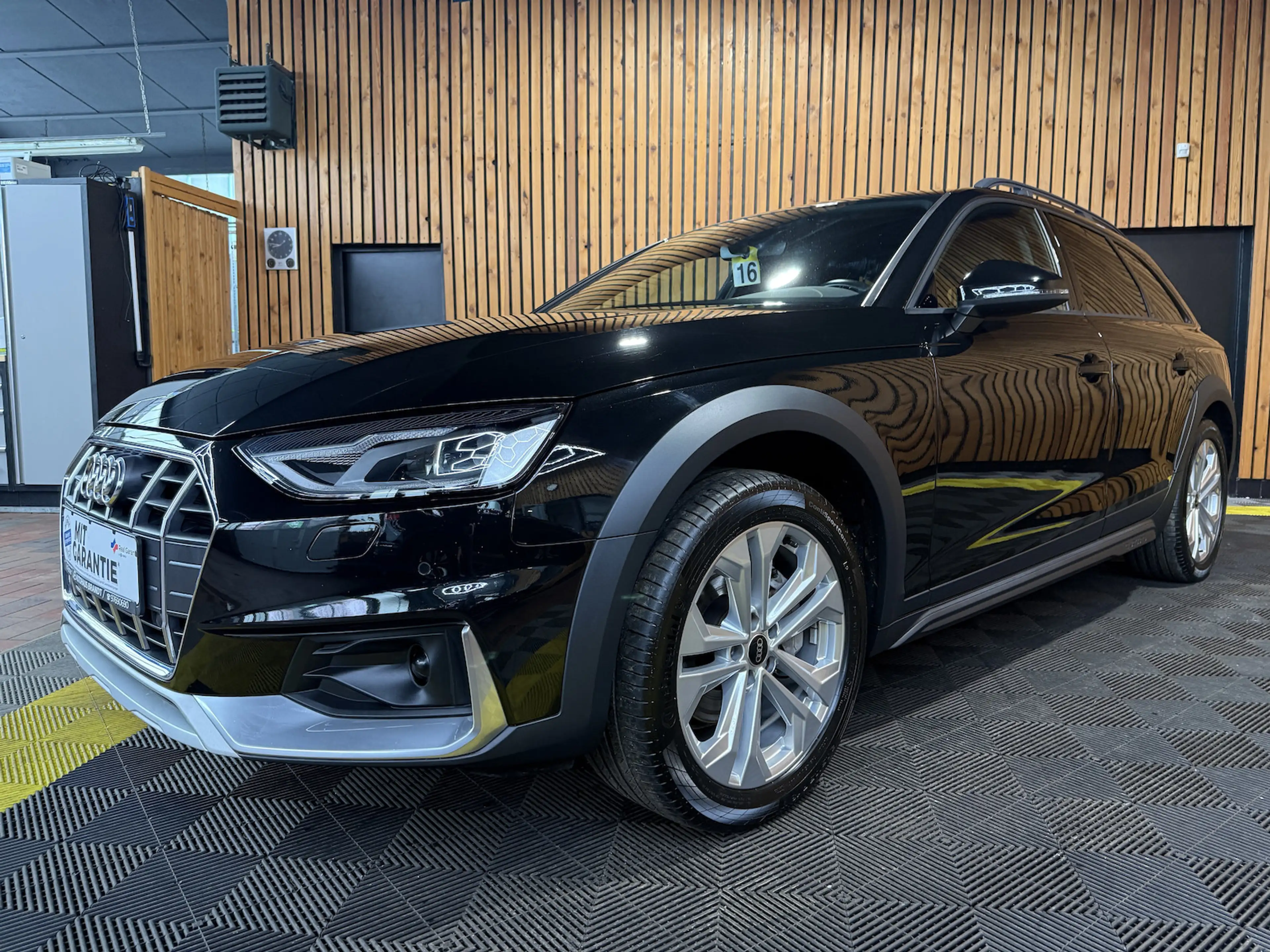 Audi A4 allroad 40TDI qu. Aut. Navi*LED*Leder*Kam*AHK