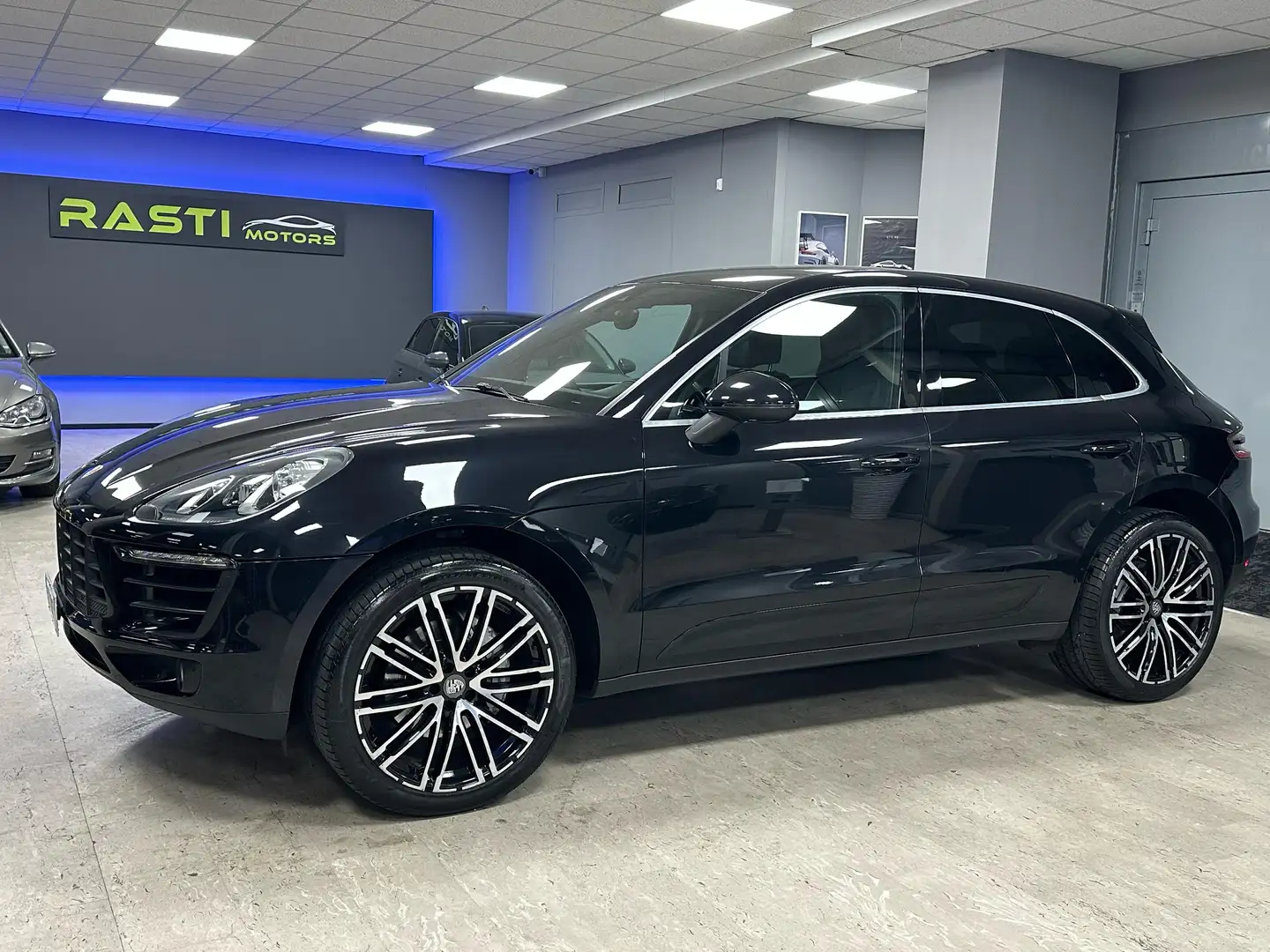 Porsche Macan Macan 3.0d S 250cv pdk Zwart - 1