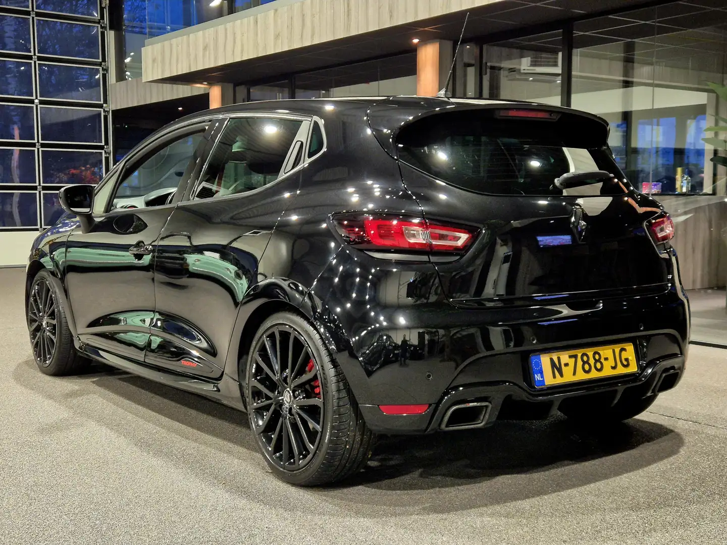 Renault Clio 1.6 Turbo R.S. Trophy Akrapovic | Bose | Clima | L Schwarz - 2