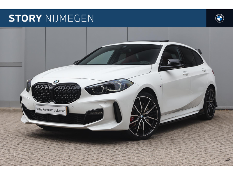 BMW 118 1 Serie 118i M Sport Automaat / Panoramadak / M Sp