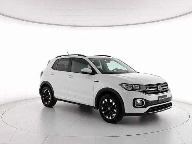 Volkswagen T-Cross view 8