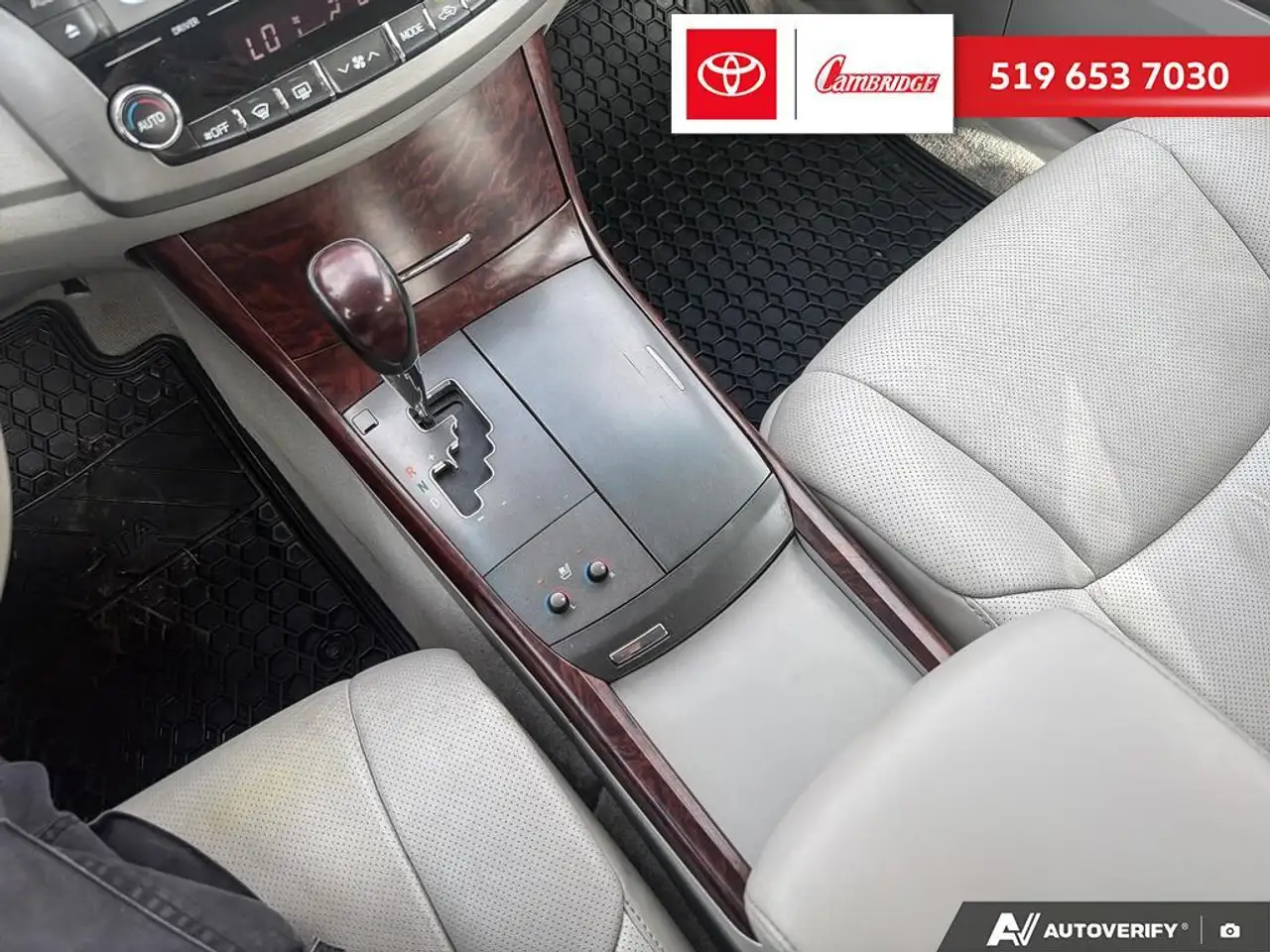 Toyota Avalon fotografie Toyota Avalon