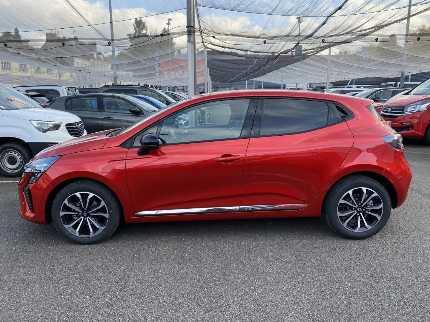Renault Clio V (2) 1.0 Tce 90 Techno PACK MULTIMEDIA / ROUE DE  Rojo - 2