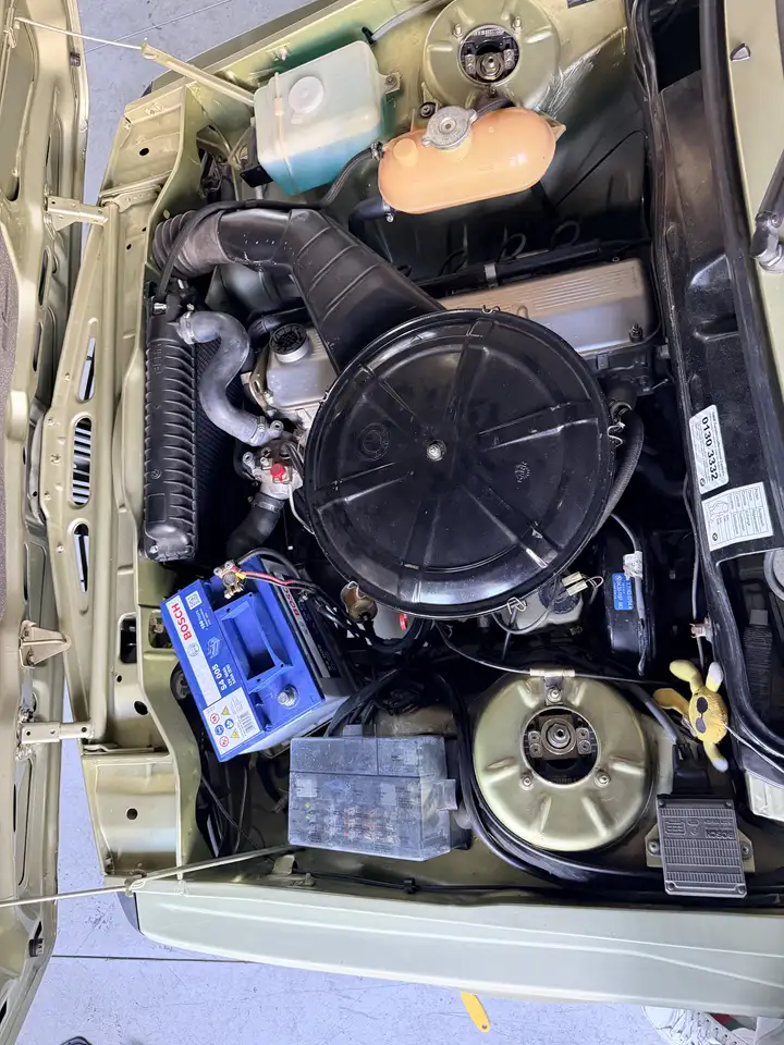 BMW 320 2p, foto 9
