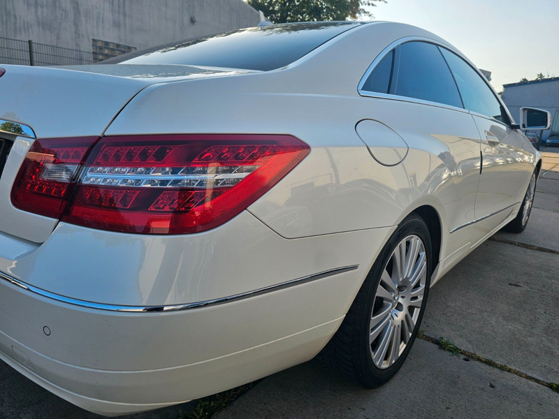 Mercedes-Benz E 200 Coupe, Steuerkette neu, 1 Jahr Garantie — photo 12