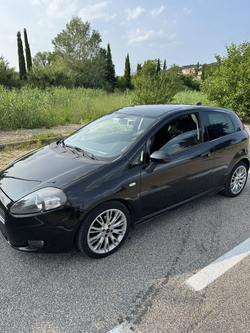 Fiat Grande Punto 3p 1.4 tjt Sport 120cv - 1