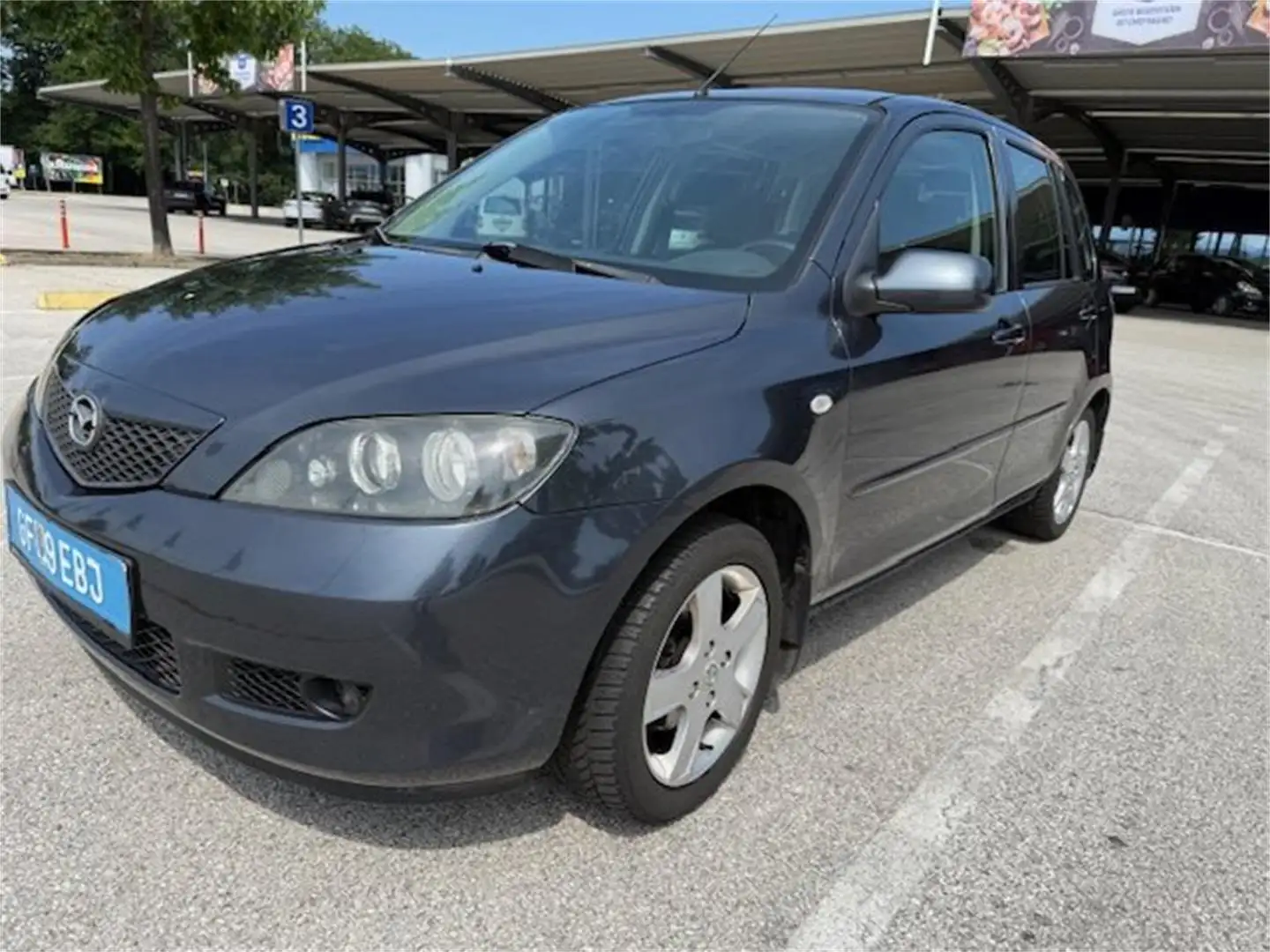 Mazda 2 1,4i GT Grau - 1