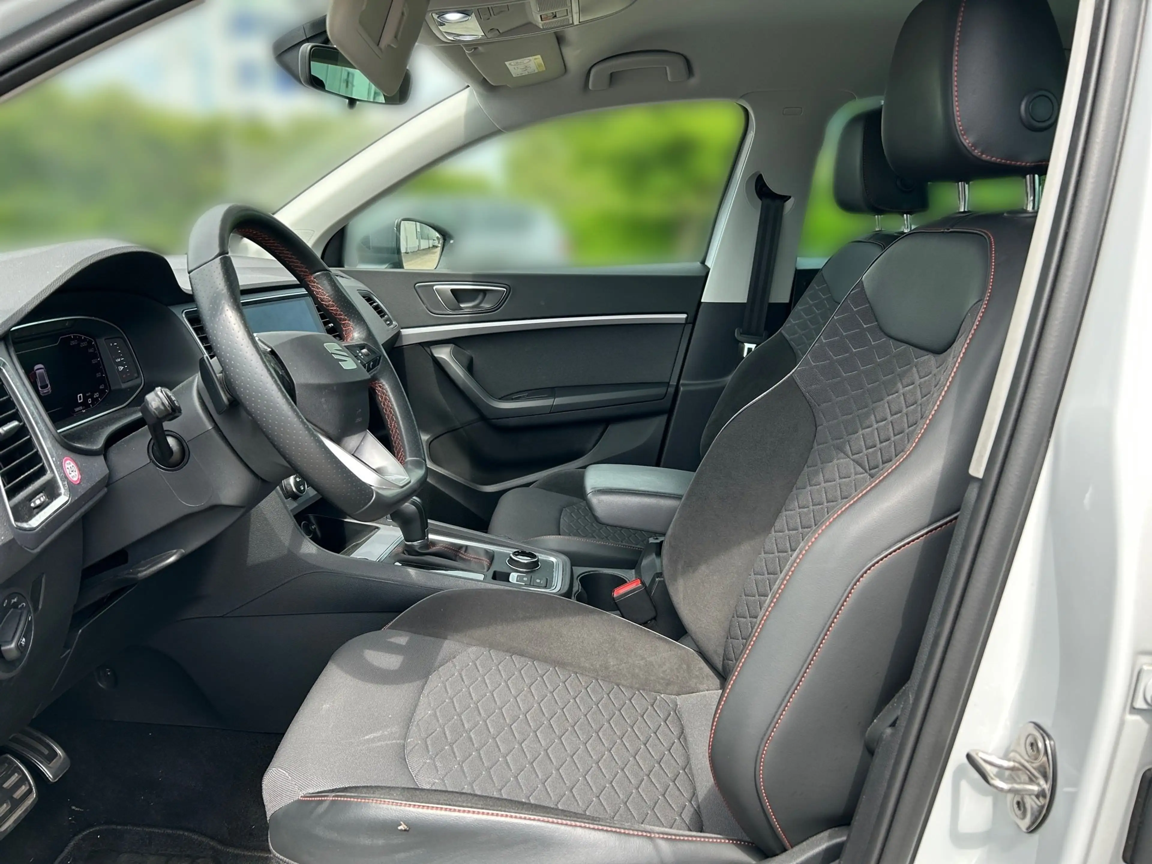 SEAT Ateca 2.0 TDI FR *BEATS*LED*KAMERA* — photo 9