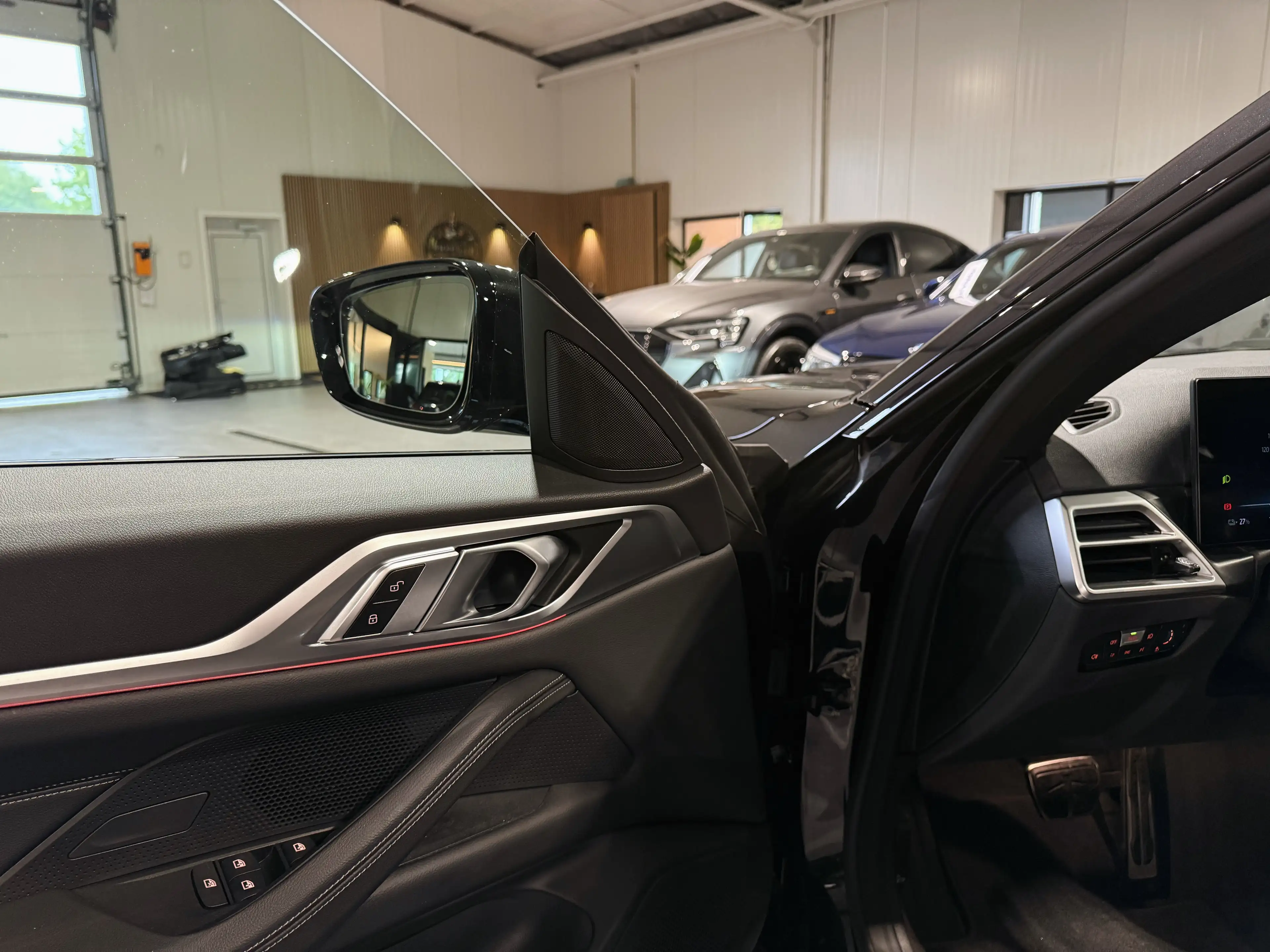 BMW i4 eDrive40 M-Sport PRO Facelift - Garantie — photo 6