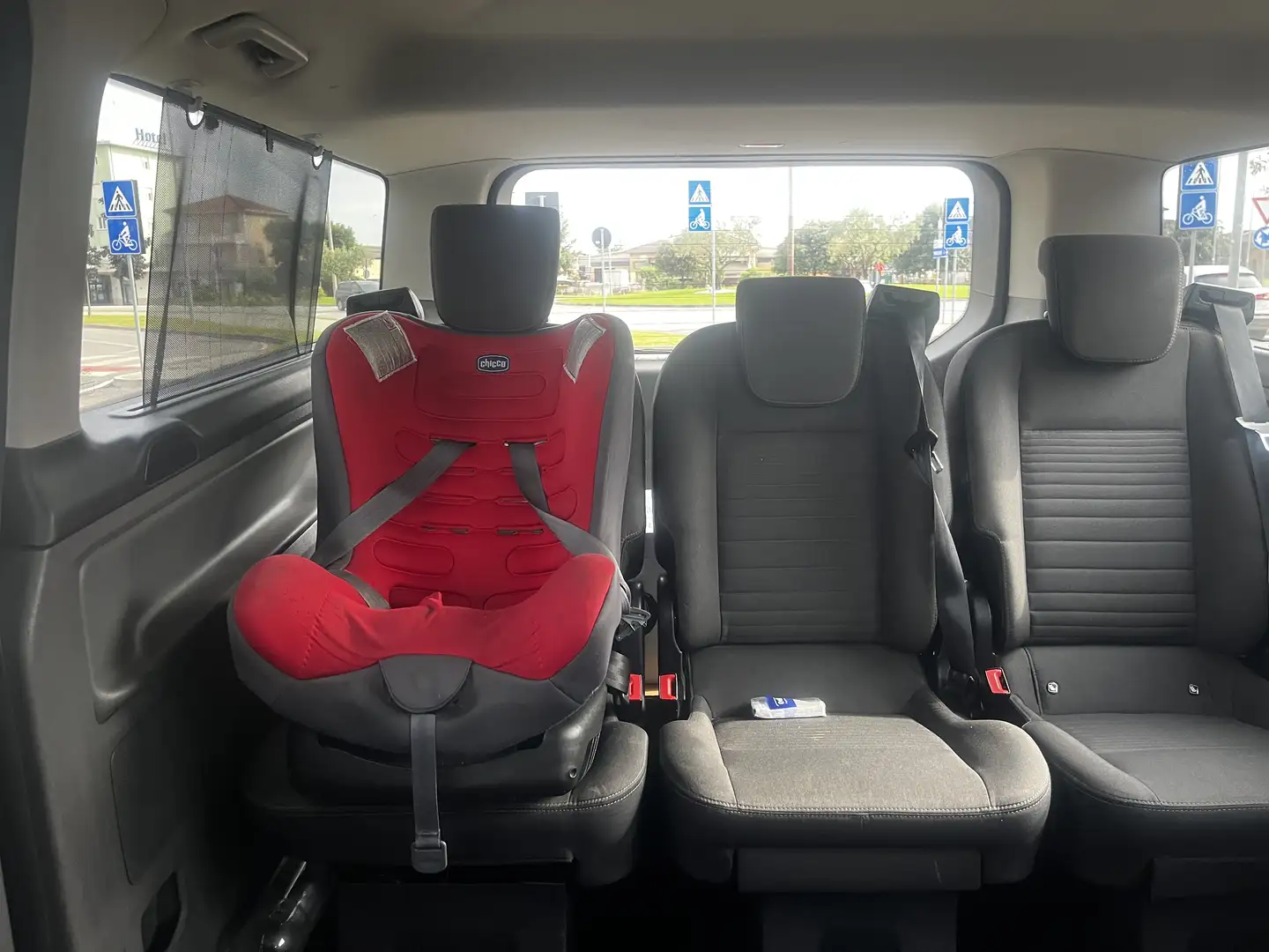 Ford Tourneo Custom - 2