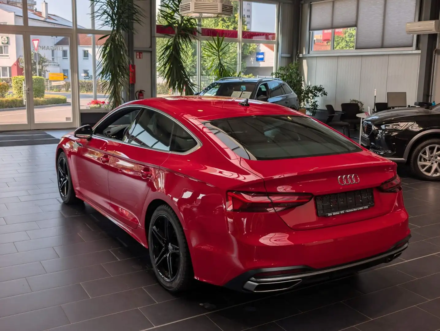 Audi A5 Sportback 45 TDI quattro tiptronic advanced Červená - 2
