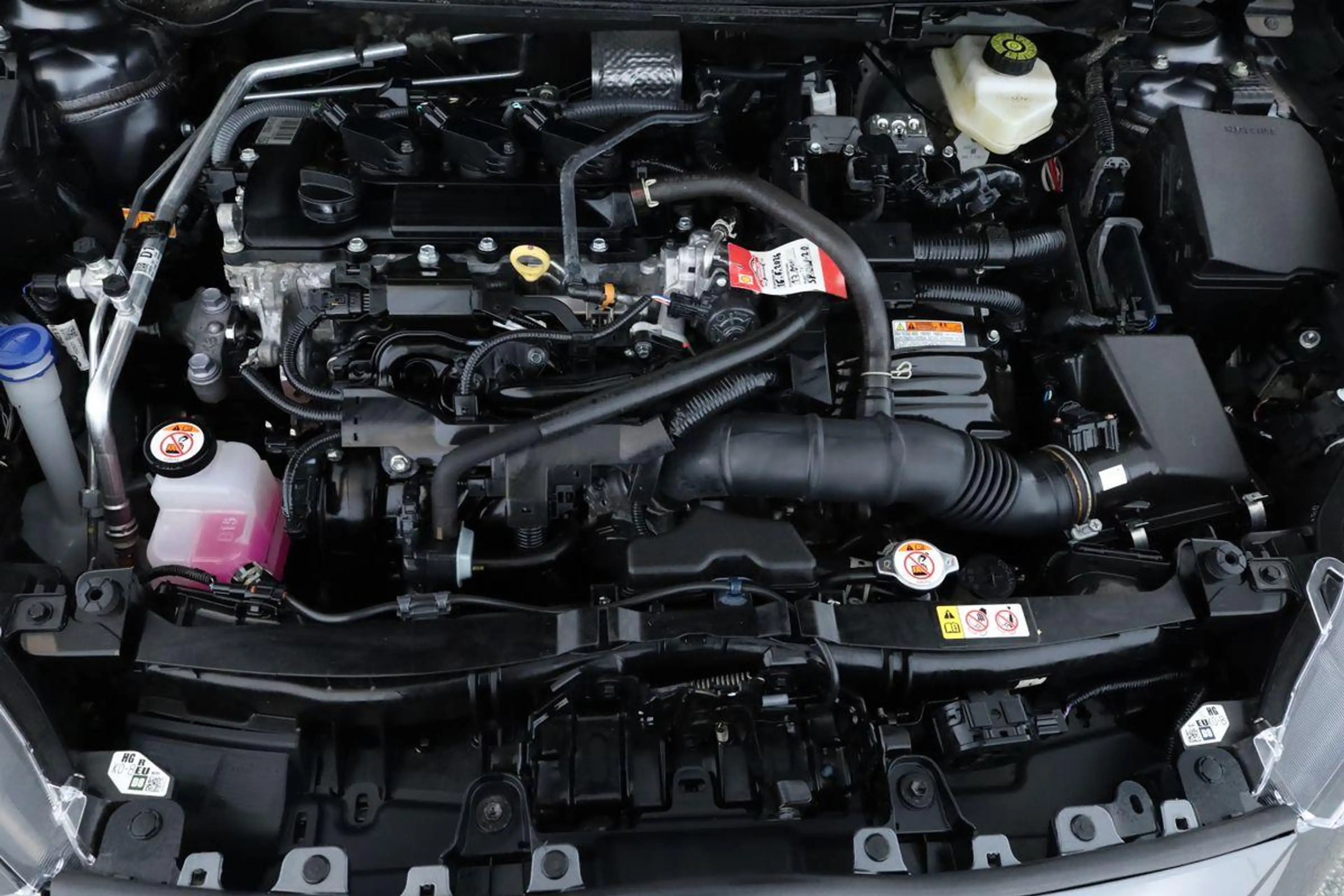 Toyota Yaris Hybrid 116 Teamplayer LED App SHZ Key Kam — photo 8