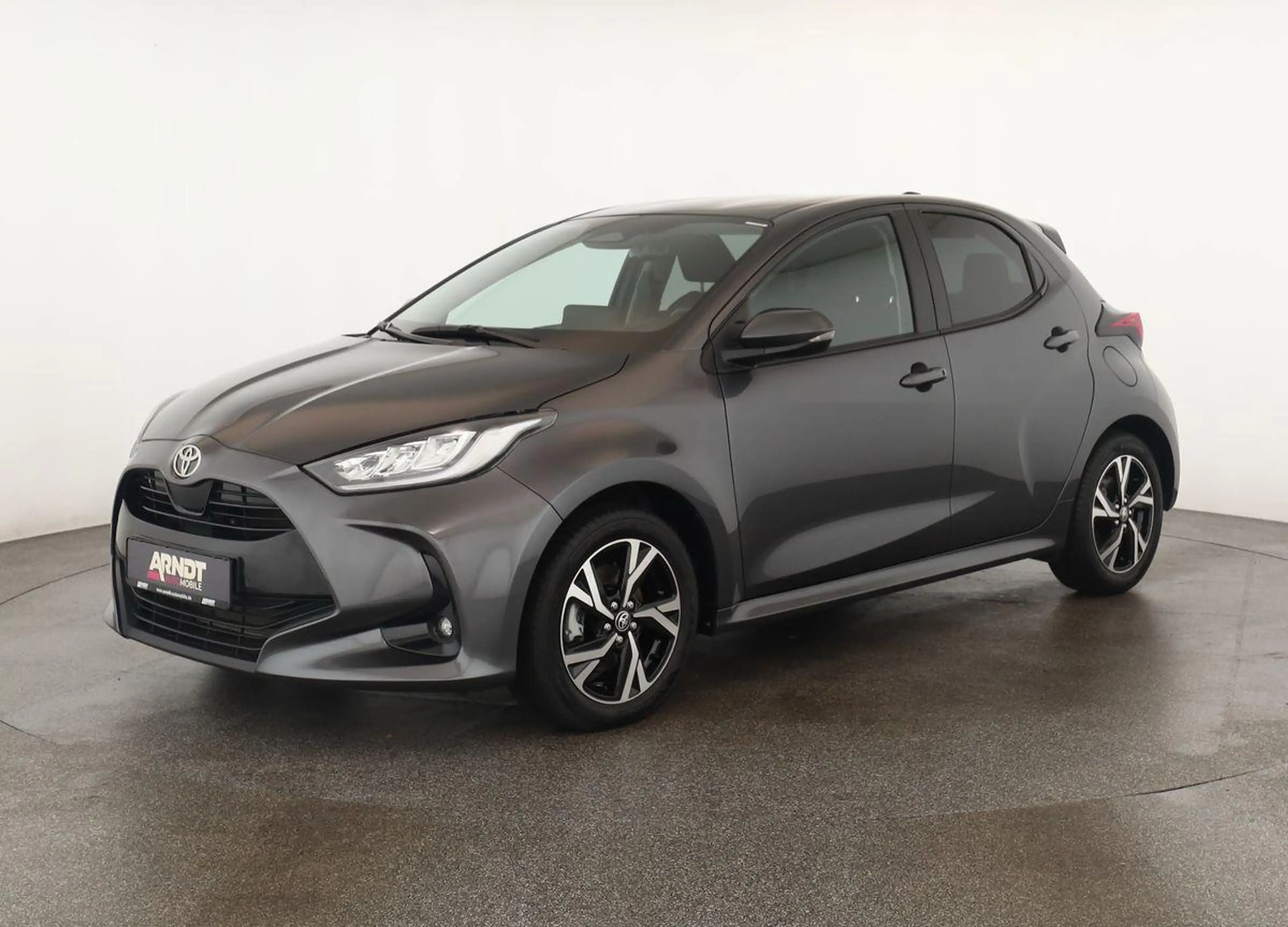 Toyota Yaris Hybrid 116 Teamplayer LED App SHZ Key Kam — photo 2
