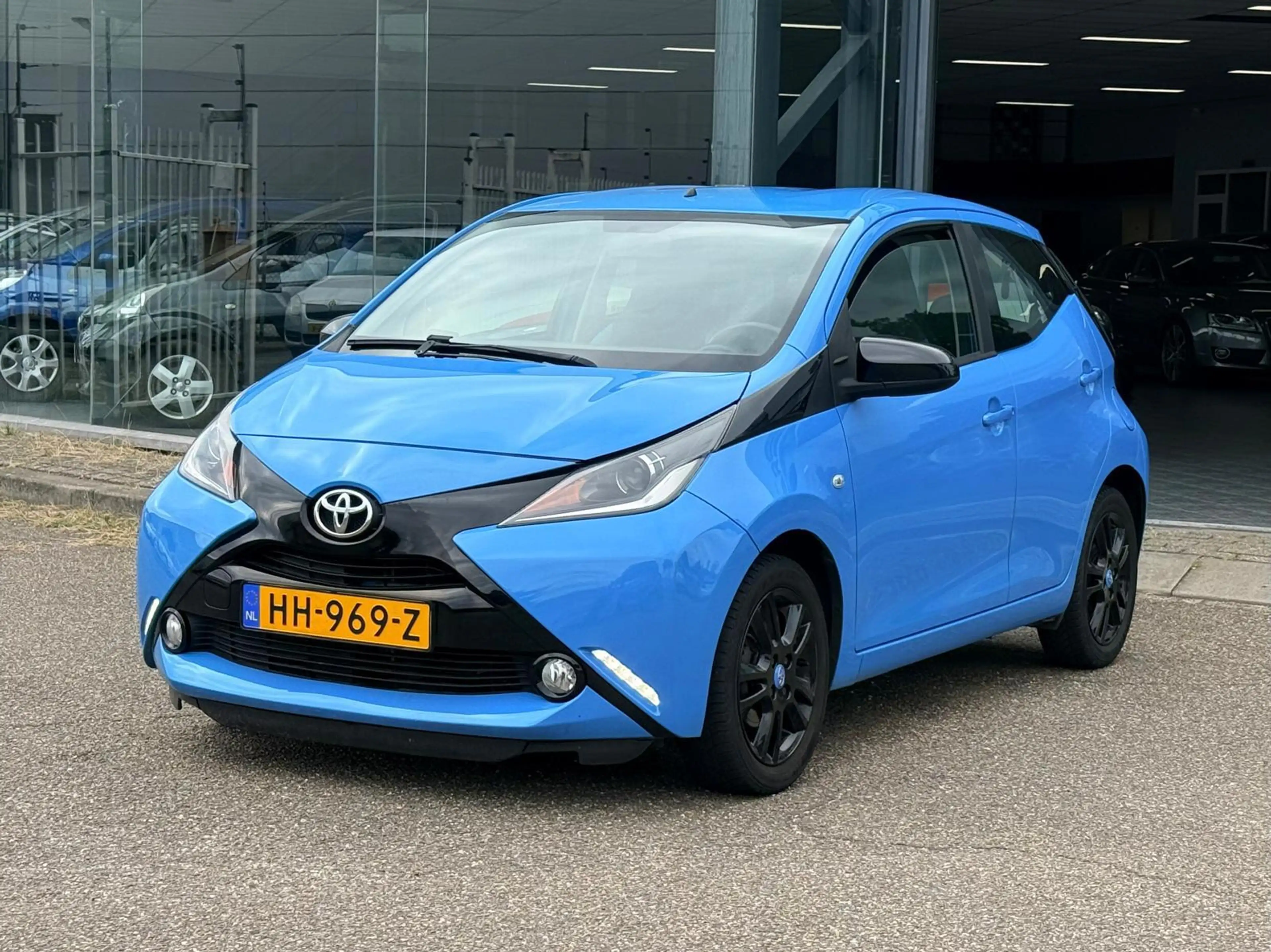 Toyota Aygo 1.0 VVT-i x-cite|Automaat|Navi|Camera|Airco|NAP|AP — photo 8