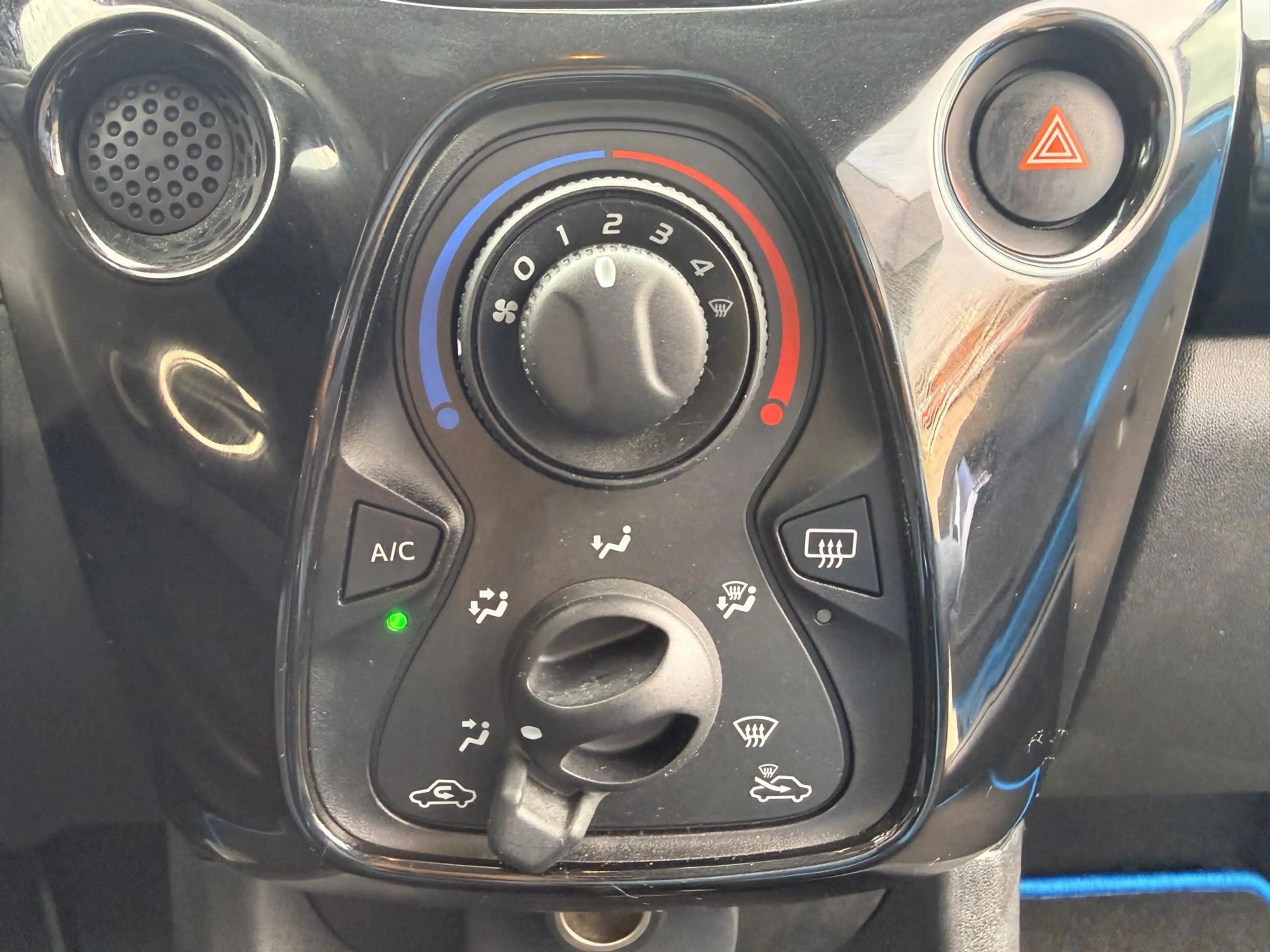 Toyota Aygo 1.0 VVT-i x-cite|Automaat|Navi|Camera|Airco|NAP|AP — photo 13
