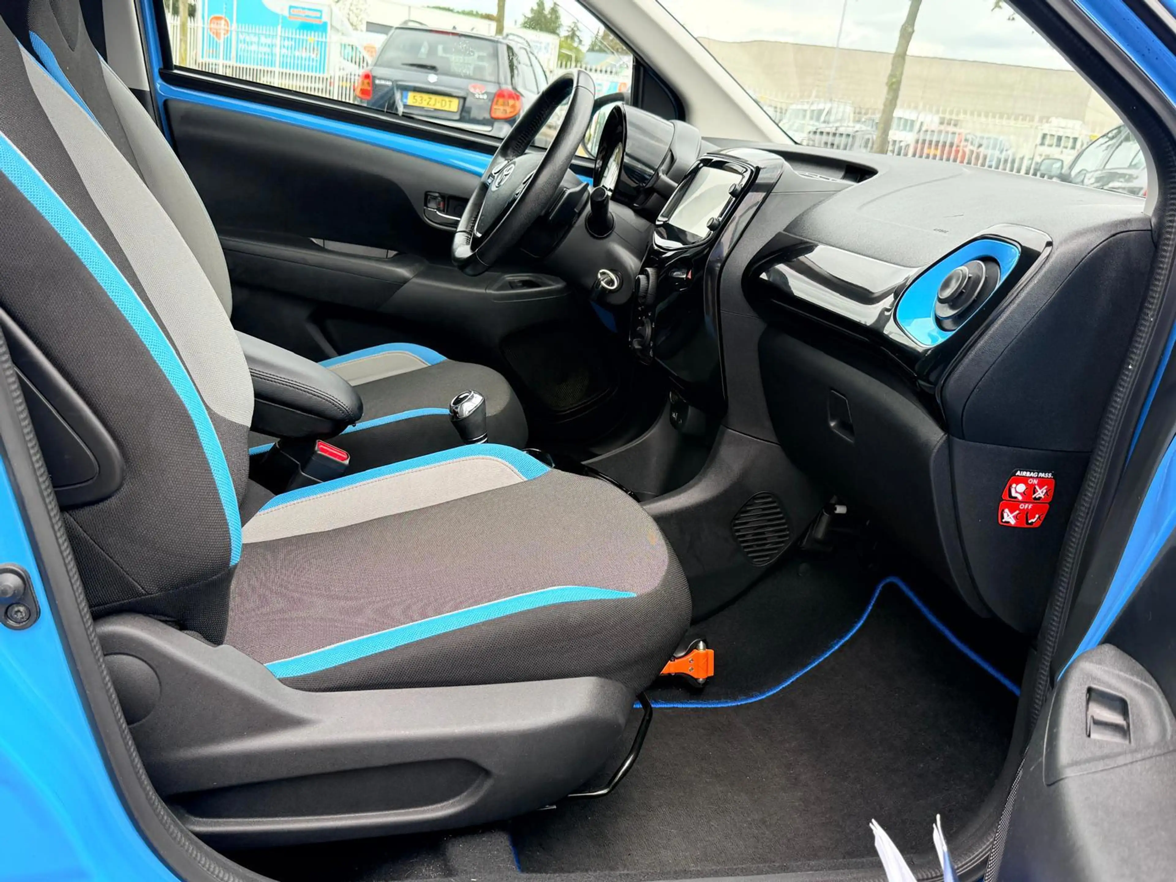 Toyota Aygo 1.0 VVT-i x-cite|Automaat|Navi|Camera|Airco|NAP|AP — photo 7