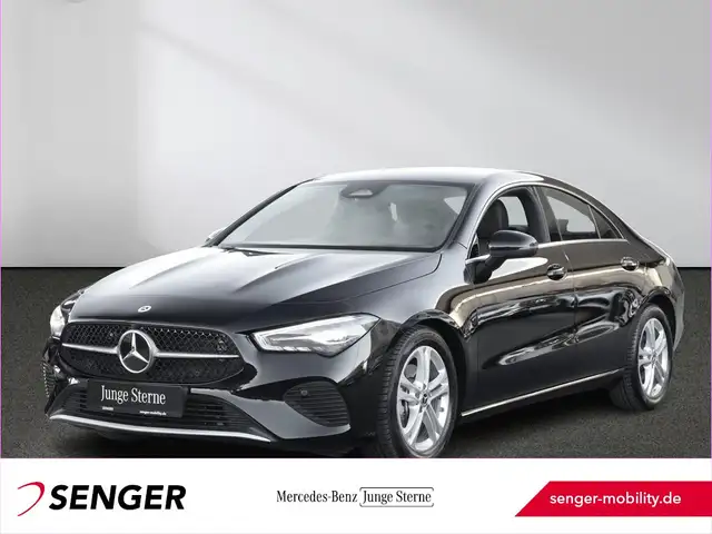 Mercedes-Benz CLA 180 Rückfahrkamera Sitzheizung MBUX-Navi LED