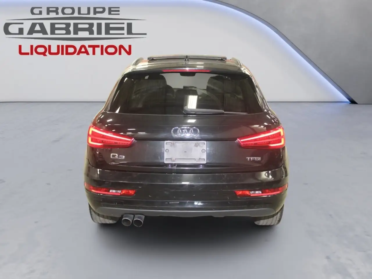 Audi Q3 снимка Audi Q3