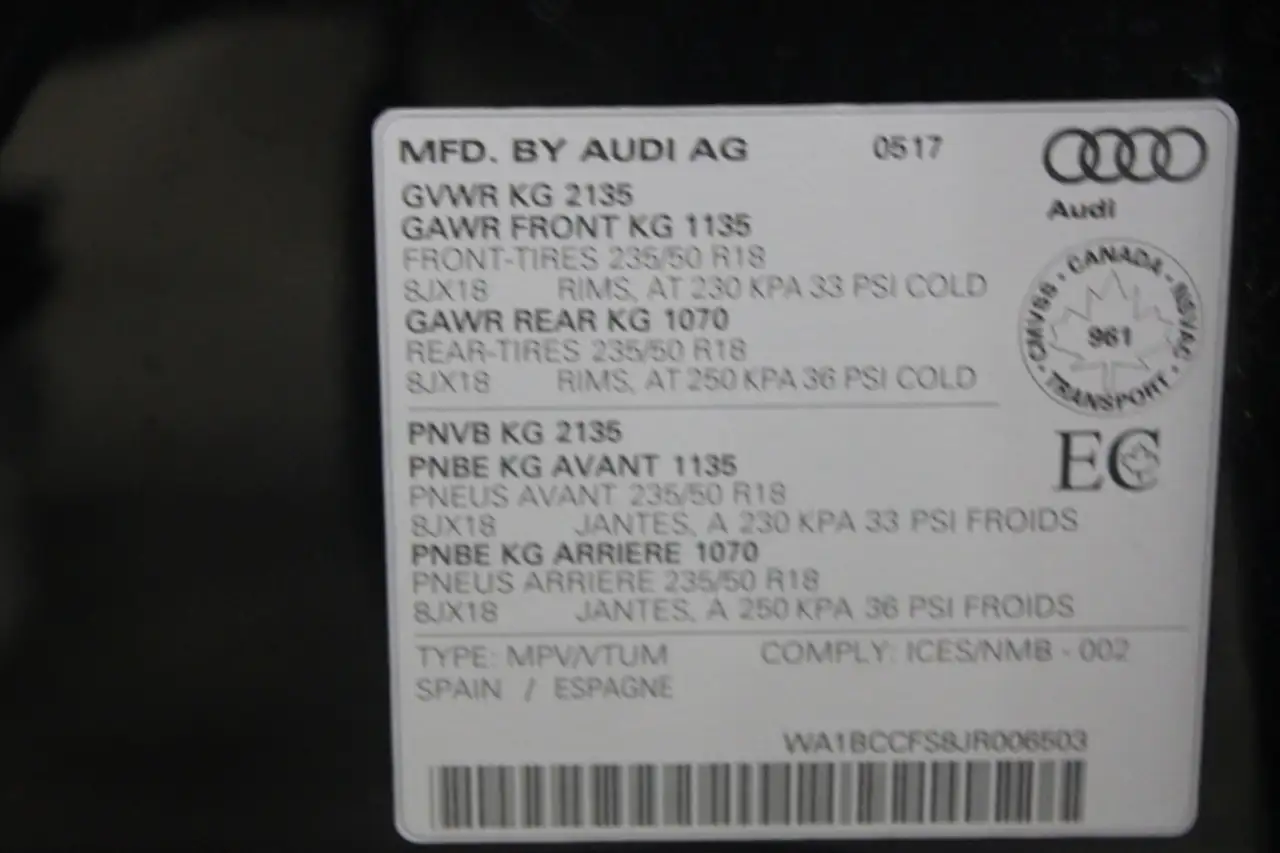 Audi Q3 снимка Audi Q3