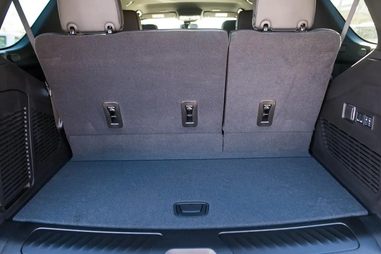 GMC Yukon снимка GMC Yukon