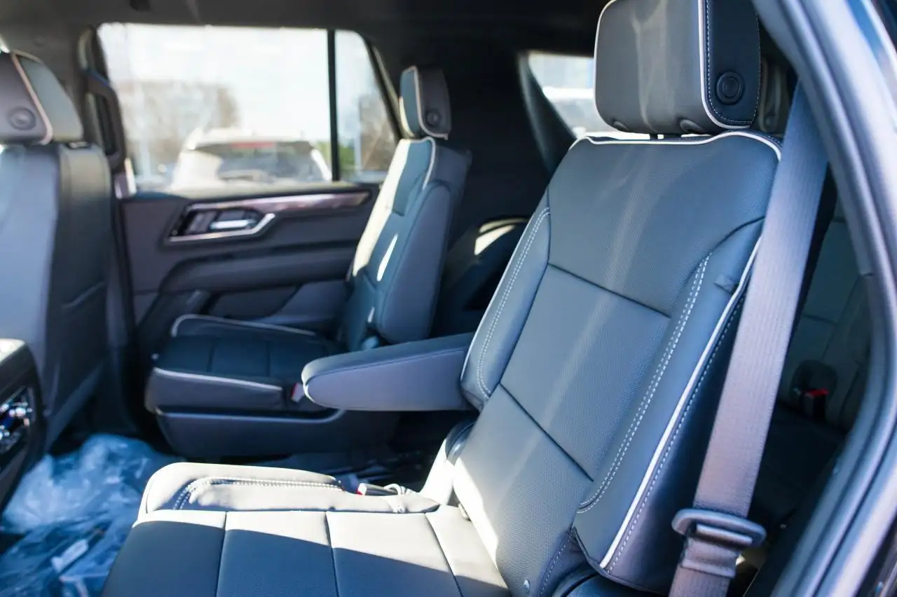 GMC Yukon снимка GMC Yukon