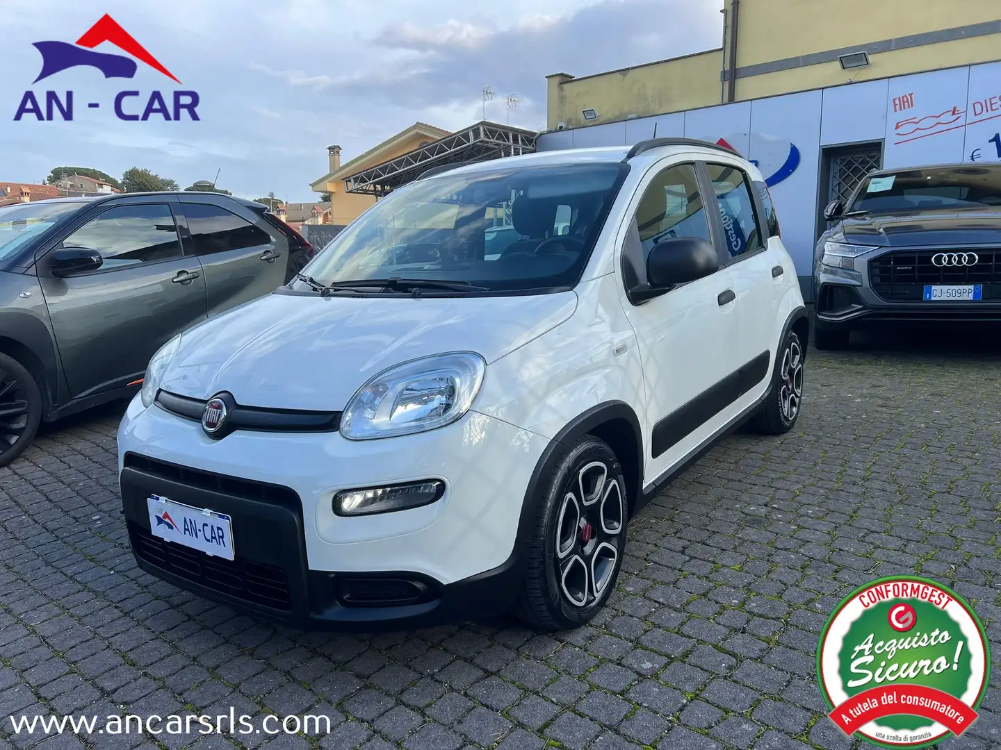 Fiat Panda 1.0 firefly hybrid City Life - 5 Posti - Bluetooth Bianco - 1