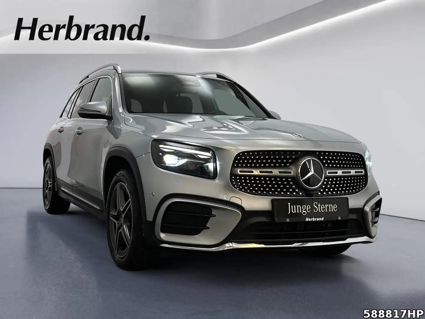 Mercedes-Benz GLB 200 d AMG  Multibeam AHK Distr. Rückfahrkam. Silber - 2