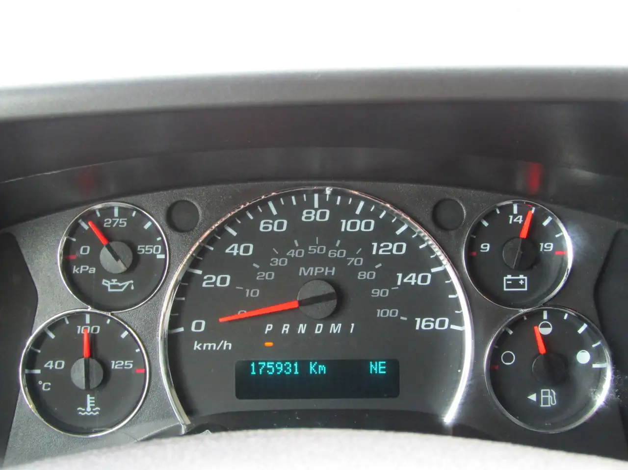 Chevrolet Express 2500 снимка Chevrolet Express 2500