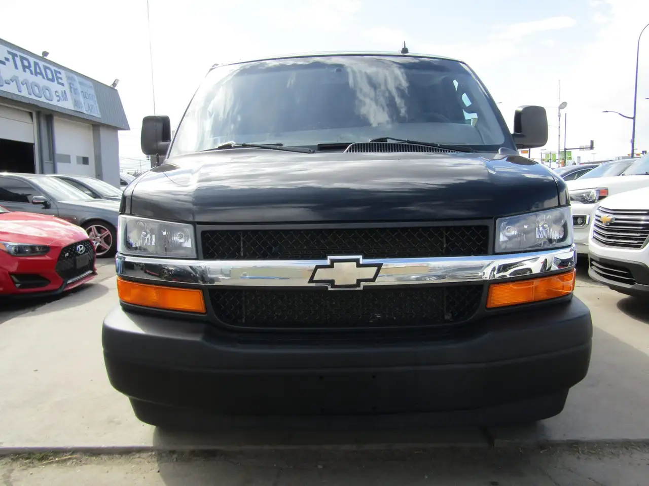 Chevrolet Express 2500 снимка Chevrolet Express 2500