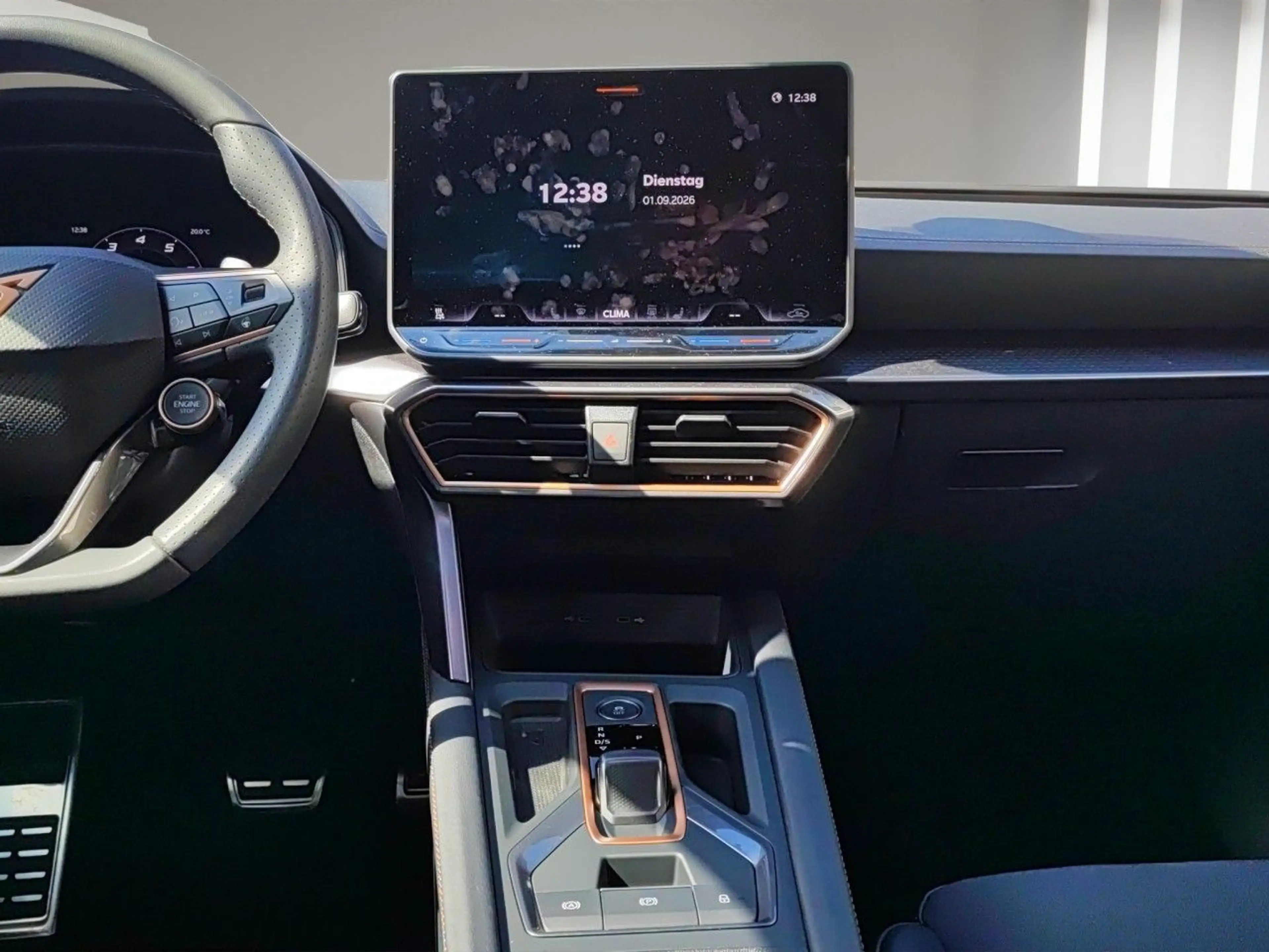 CUPRA Leon 1.5 e-HYBRID 1.5 e-Hybrid 150 kW — photo 14