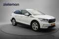 Skoda Enyaq IV 60 - Carplay, Half Leer, Camera, Navi, Stoelver Weiß - thumbnail 1