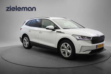 IV 60 - Carplay, Half Leer, Camera, Navi, Stoelver