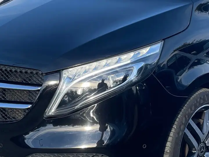Mercedes-Benz V V-Klasse EDITION  d lang LED, NAVI, SHZ, 19" – Foto 5