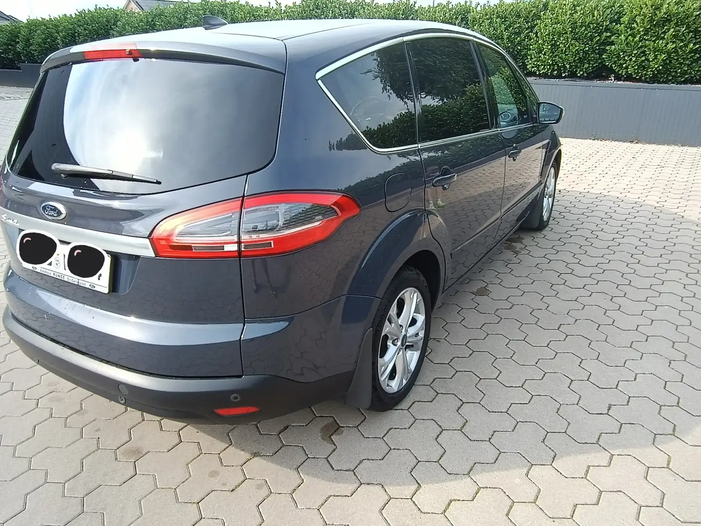 Ford S-Max Titanium (02.2010->) - 1