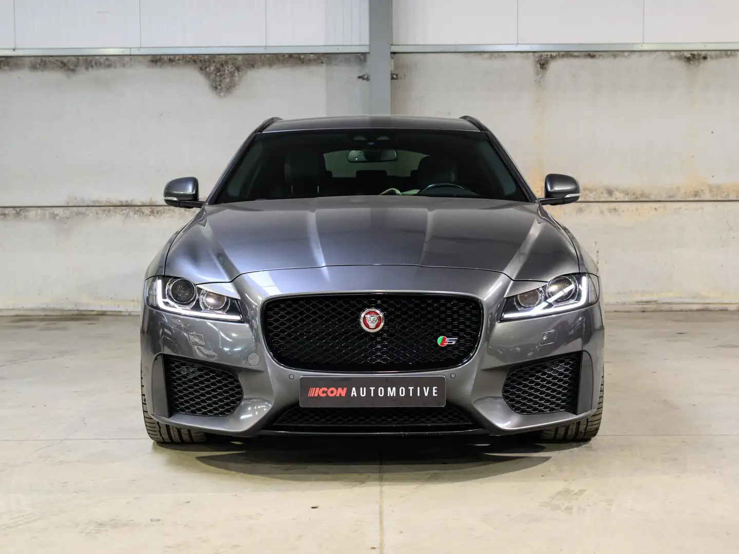 Jaguar XF Sportbrake 3.0 D V6 300 Sport - MERIDIAN | FULL OP Gris - 2