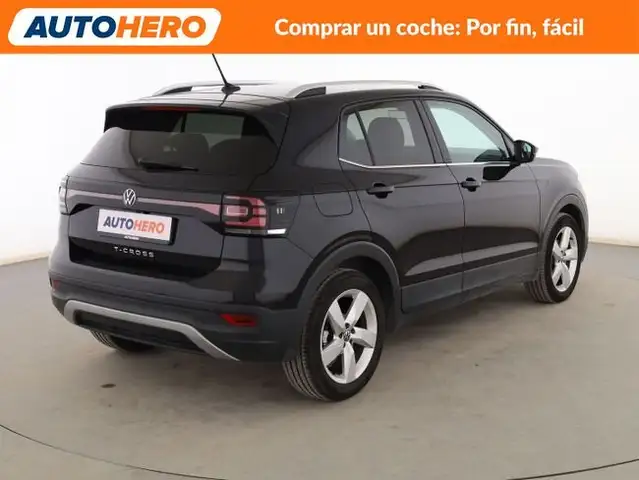 Volkswagen T-Cross view 6