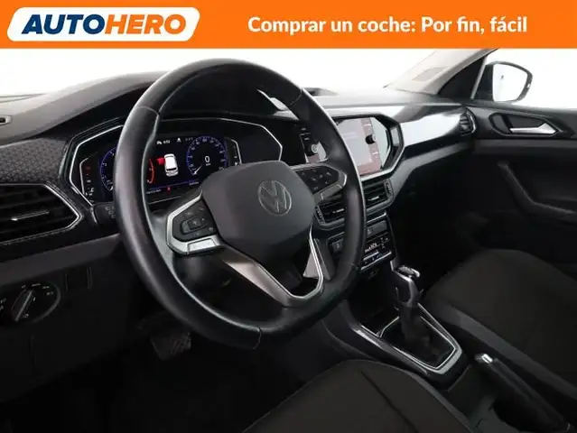 Volkswagen T-Cross view 12