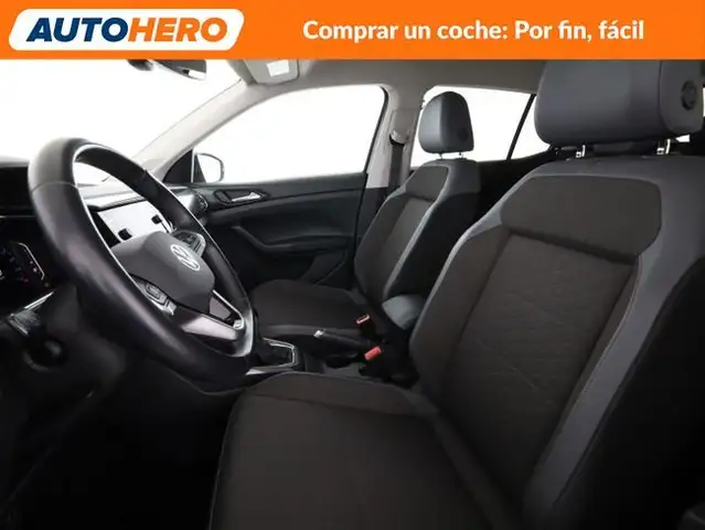 Volkswagen T-Cross view 11
