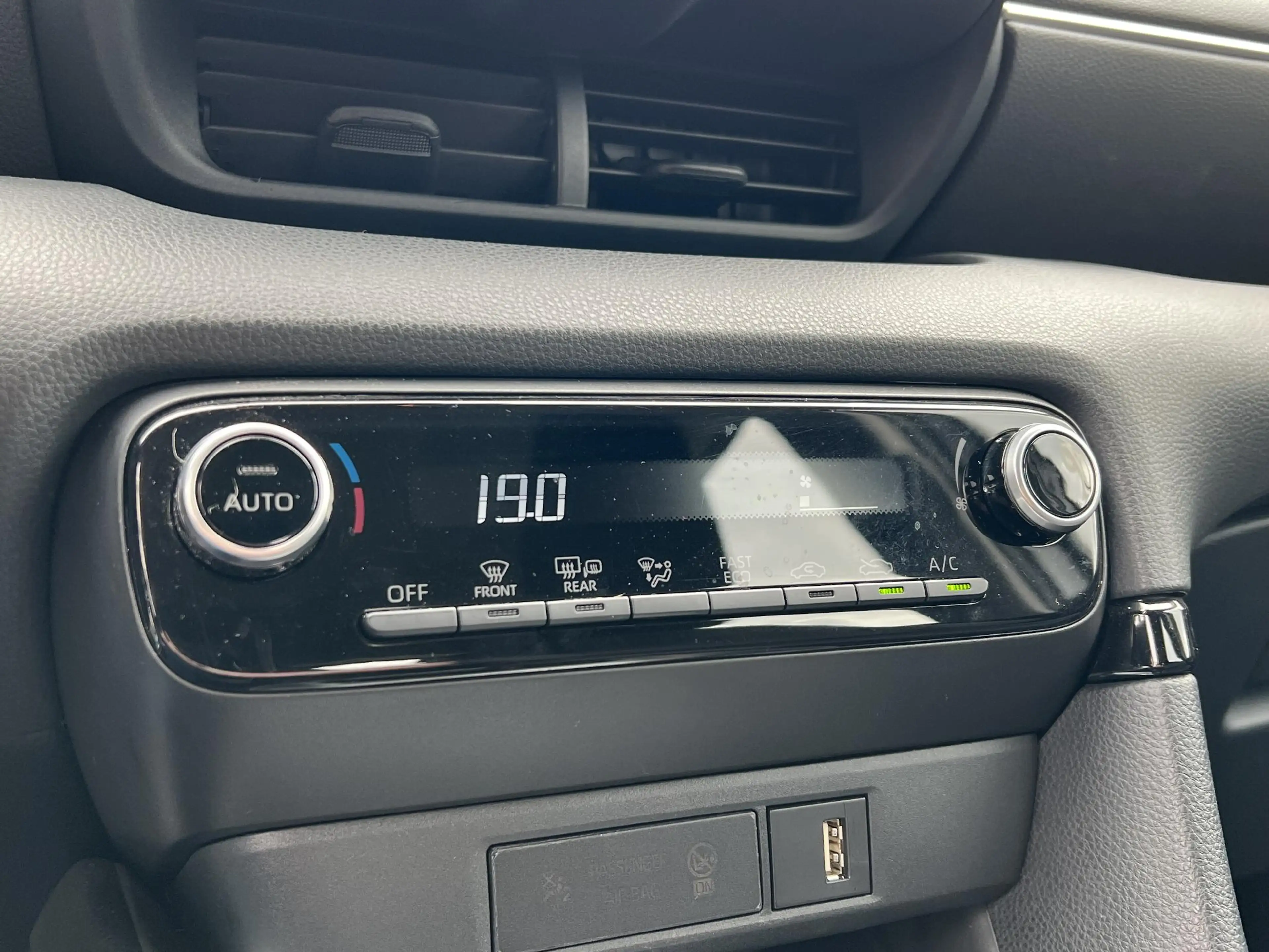 Toyota Yaris 1.5 Hybrid Dynamic | Apple CarPlay/Android auto, L — photo 31