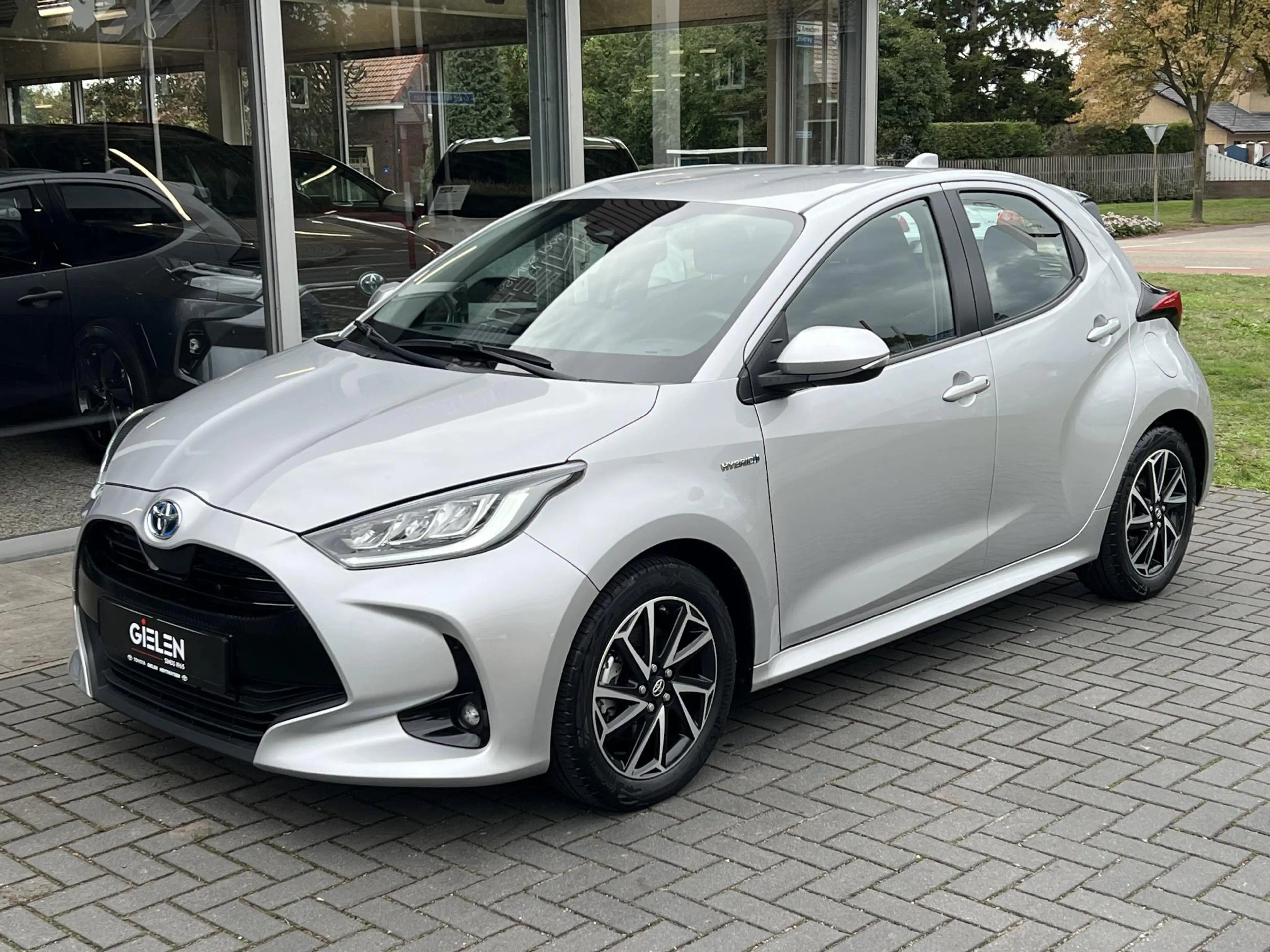 Toyota Yaris 1.5 Hybrid Dynamic | Apple CarPlay/Android auto, L — photo 10